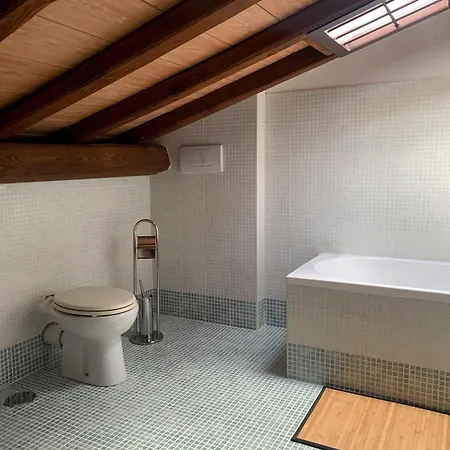 Wonderful Bustini With Pool, Roma Daire *